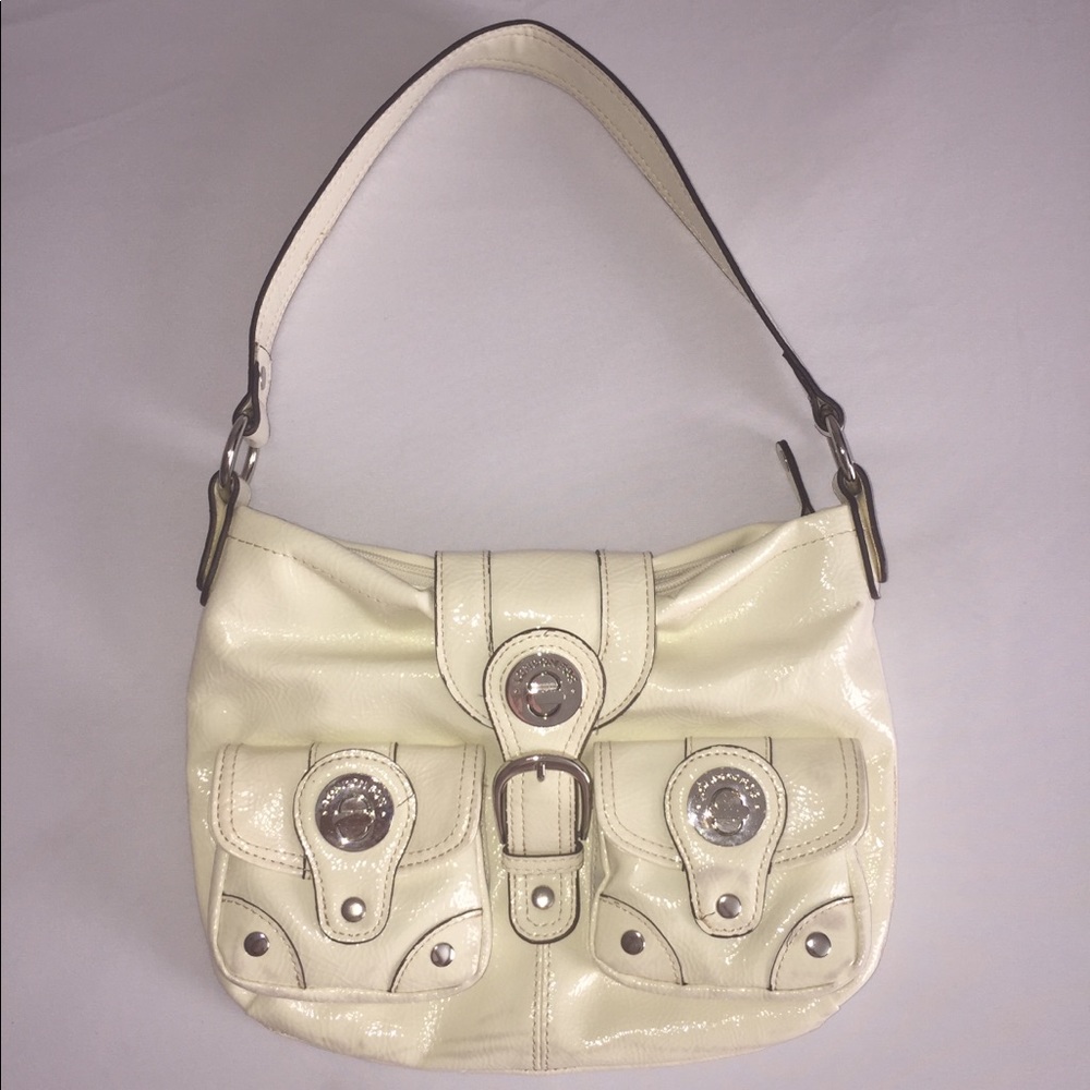 👜 London Fog Hand Bag